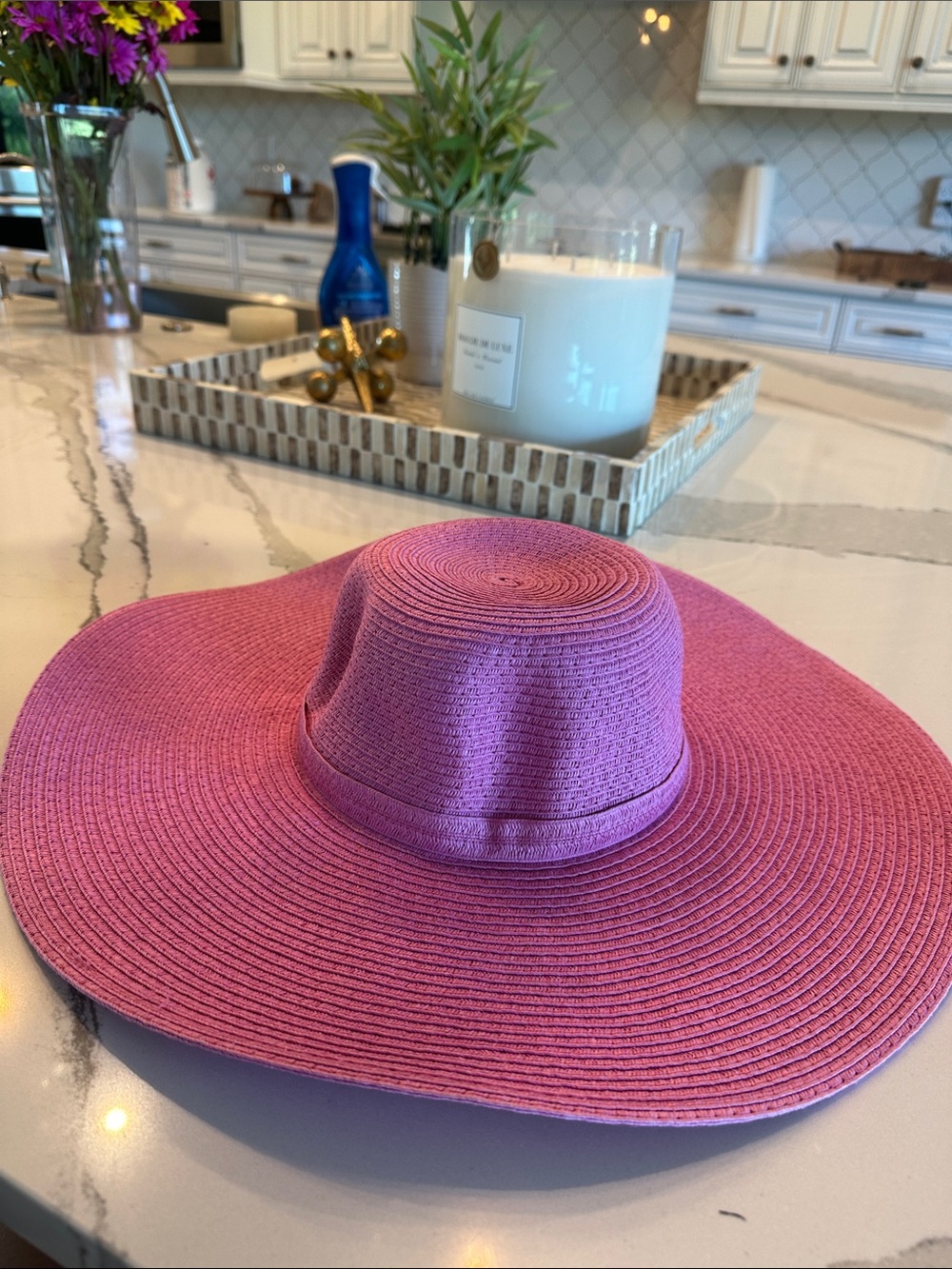 Shade & Shore Wide-Brim Sun Hat in Magenta